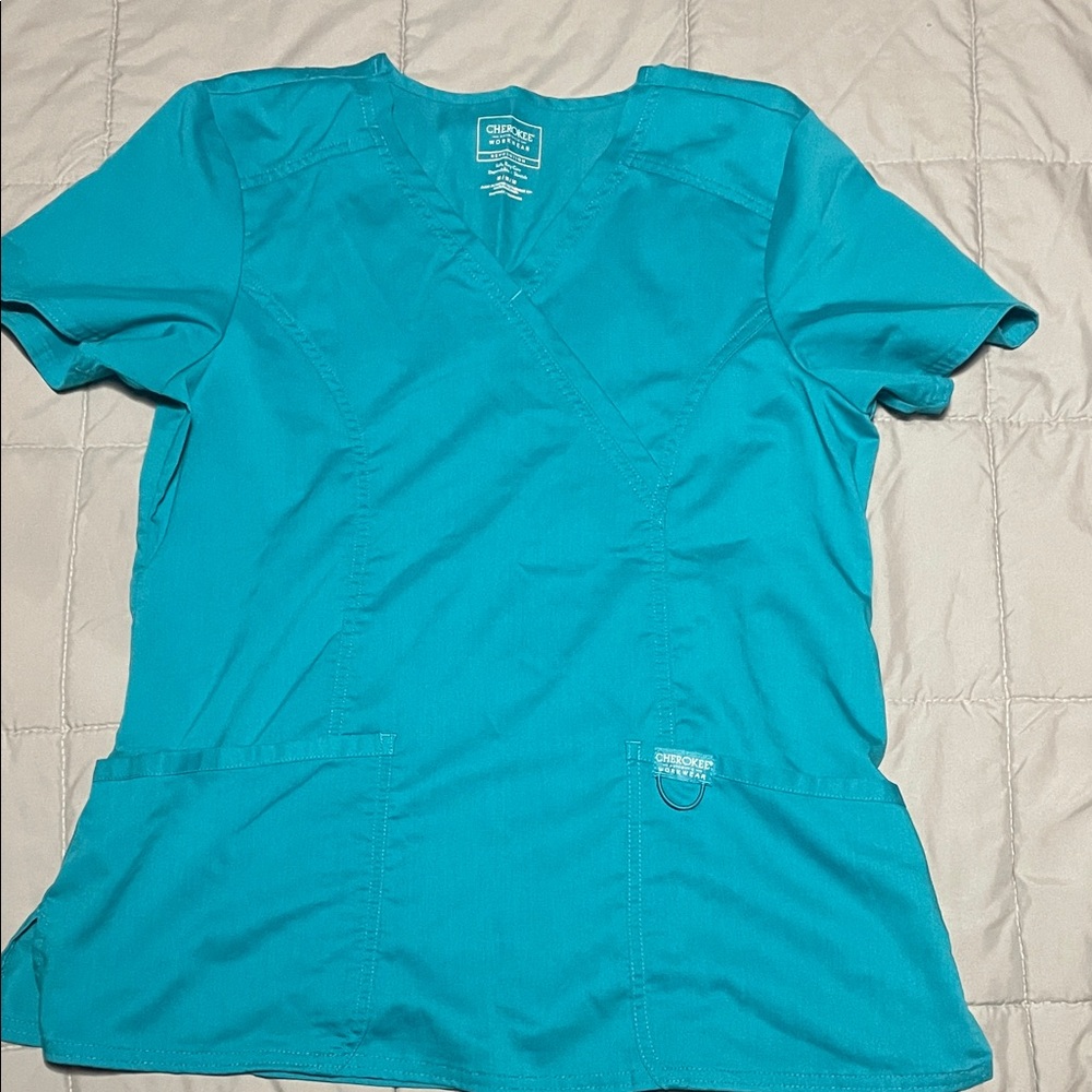 Cherokee Women's Turquoise scrub Top